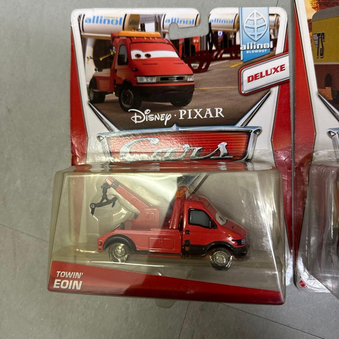 Disney カーズ Towin Eoin & Dustin Mellows