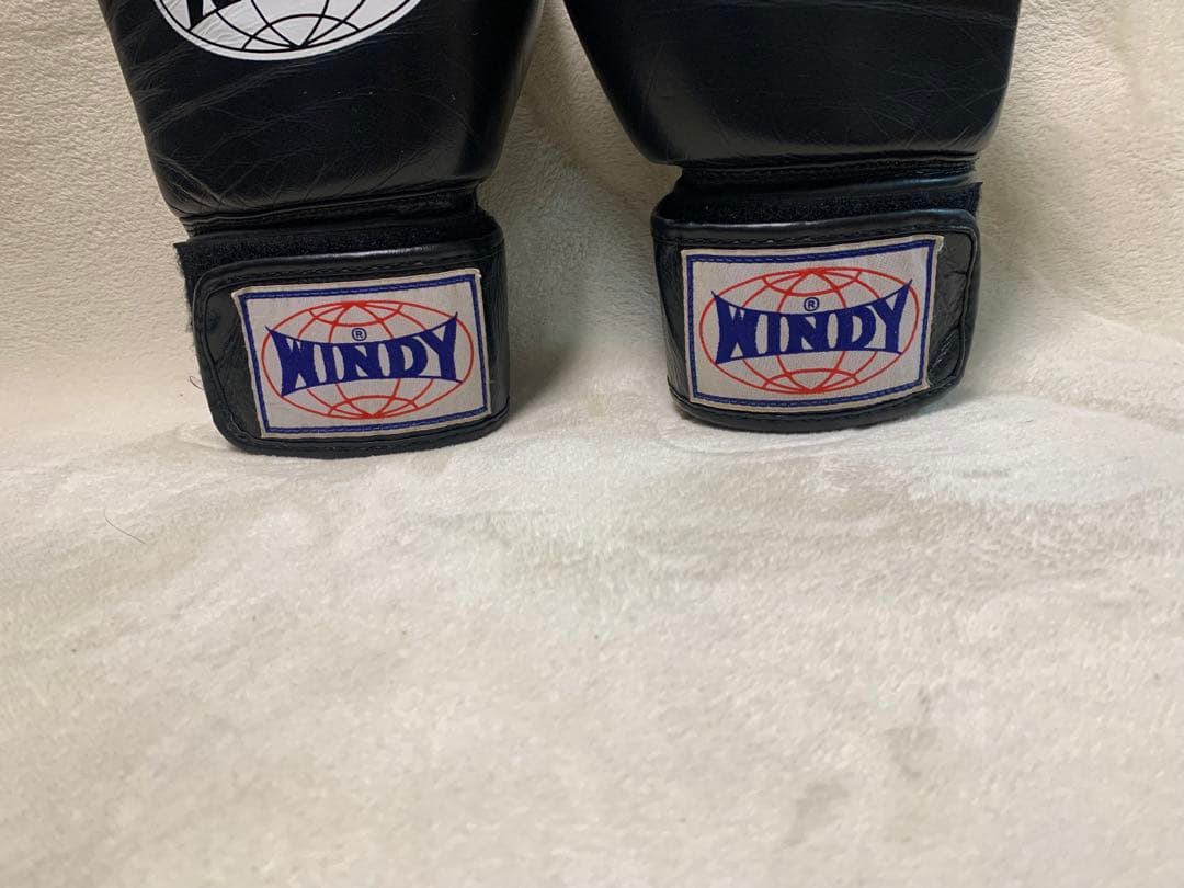 WINDY製 ボクシンググローブ BGVH 16 oz ブラック