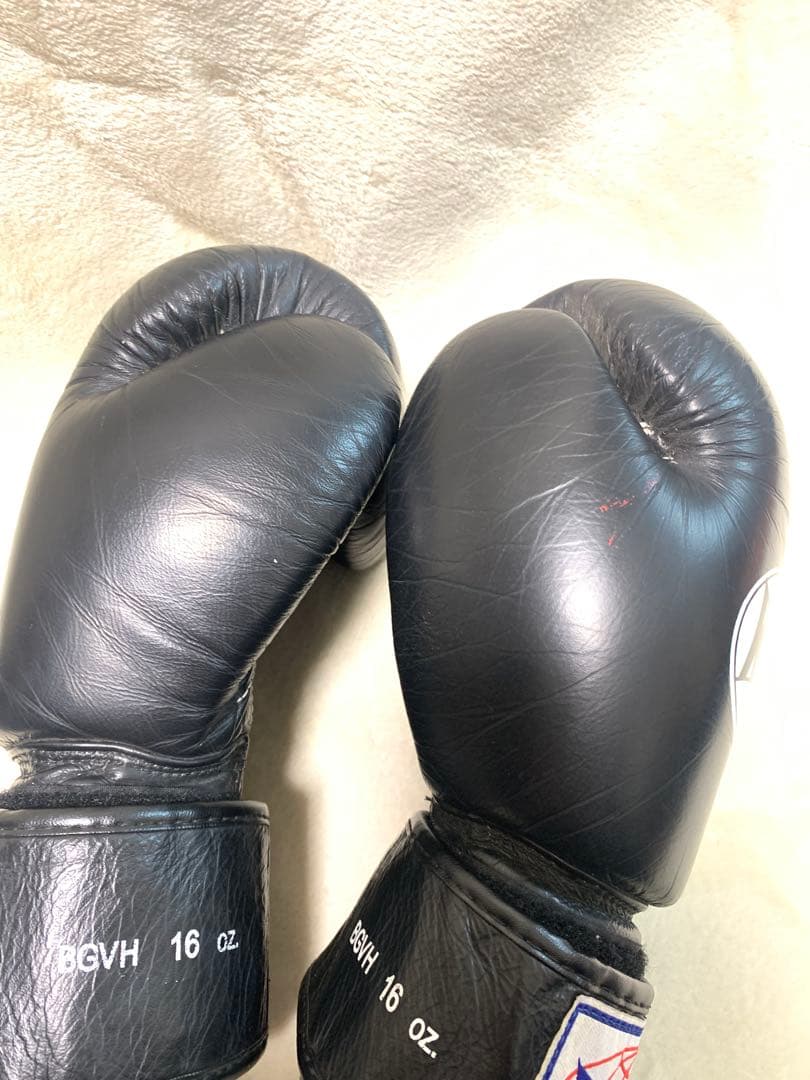 WINDY製 ボクシンググローブ BGVH 16 oz ブラック