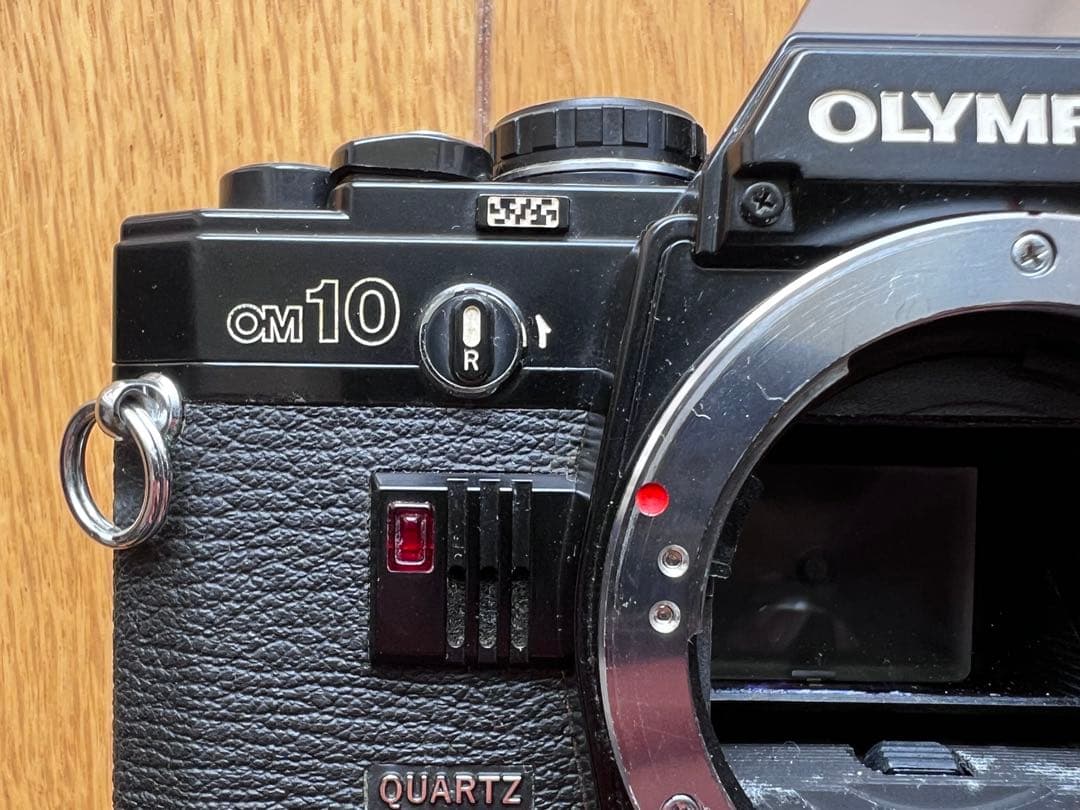OLYMPUS オリンパス OM10 ブラックボディ（美品）