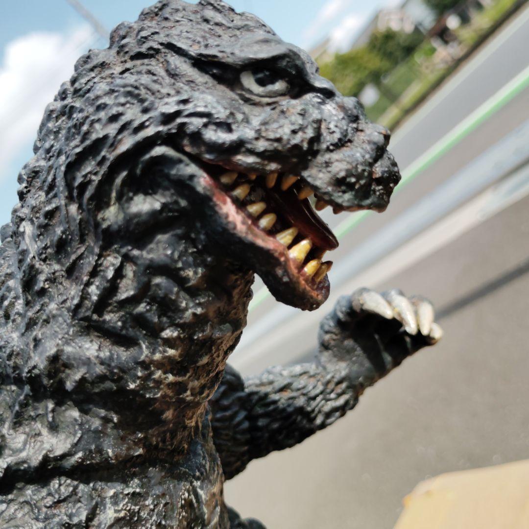 井上アーツ。キンゴジ　ソフビ　パラダイス　組み立て済み