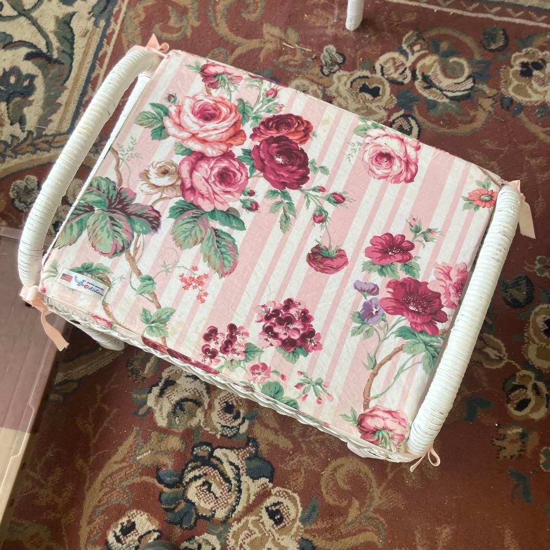 北欧レトロ 姫系 ラタンドレッサー 鏡台 椅子&ゴミ箱付き ビンテージ 古家具