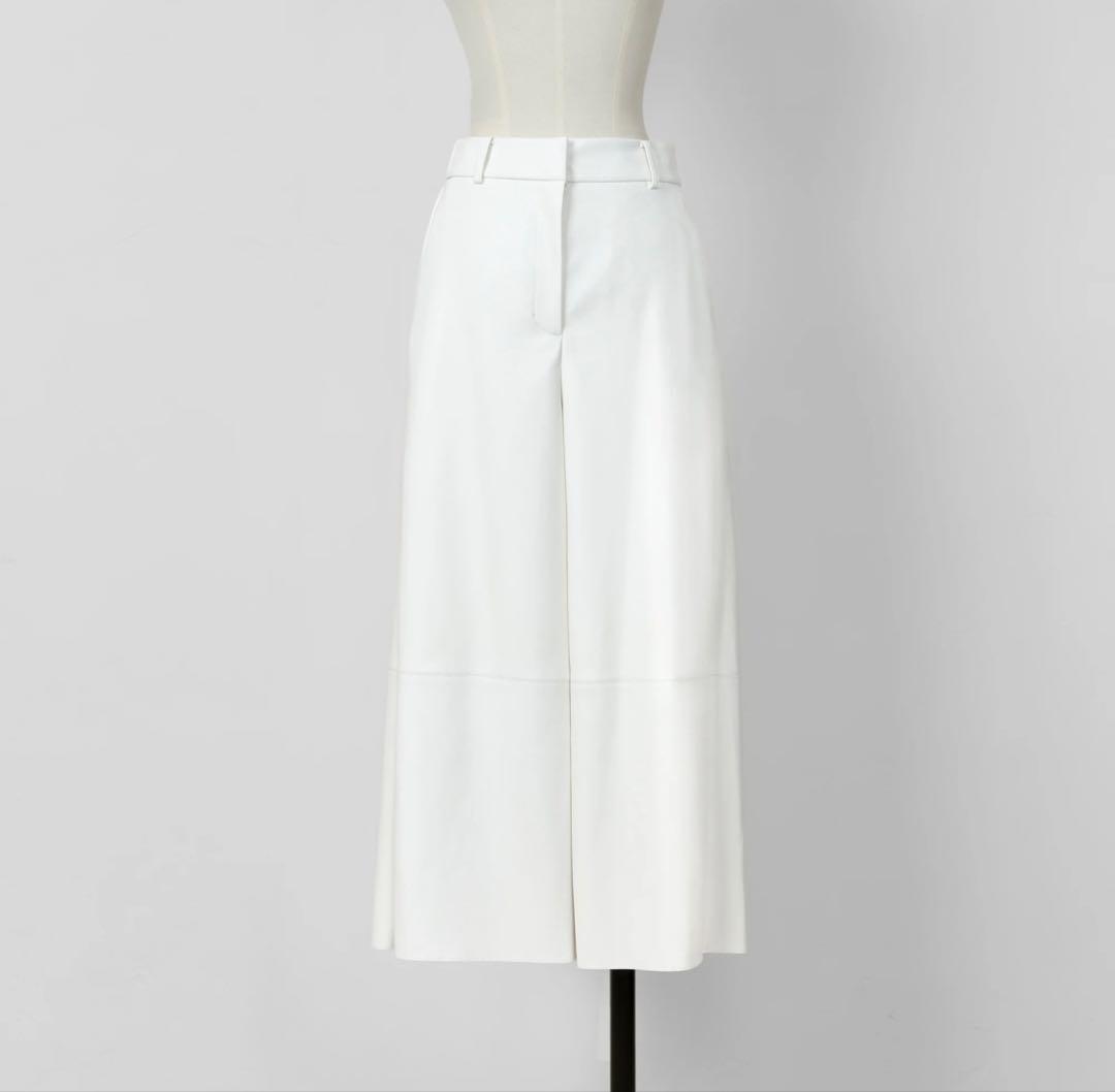 HEVE Funcouture Leather PT white ガウチョパンツ