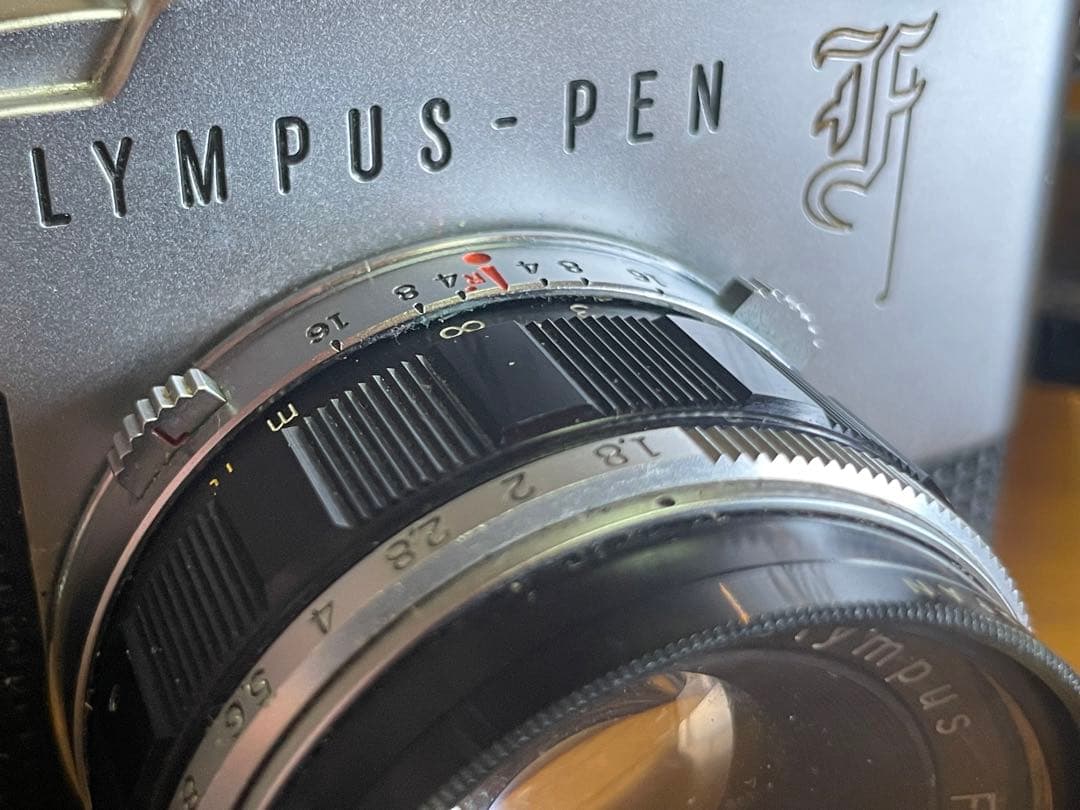 Jack T オリンパス　ハーフサイズ一眼カメラ　PEN F レンズ