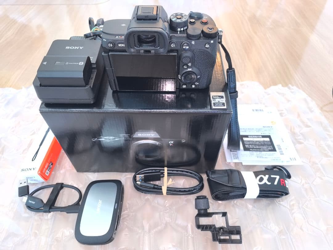【Wa–chanさん優先】SONY α7RV デジタル一眼 本体