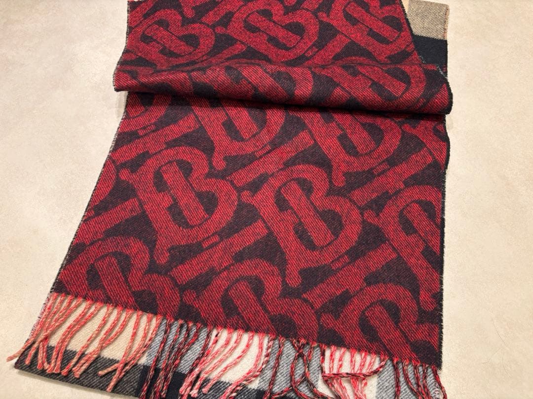 ま*り様 BURBERRY チェック柄マフラー