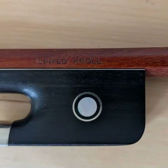 【チェロ弓】ALFRED KNOLL 角弓ドイツ 軽量 フルサイズ 修理痕