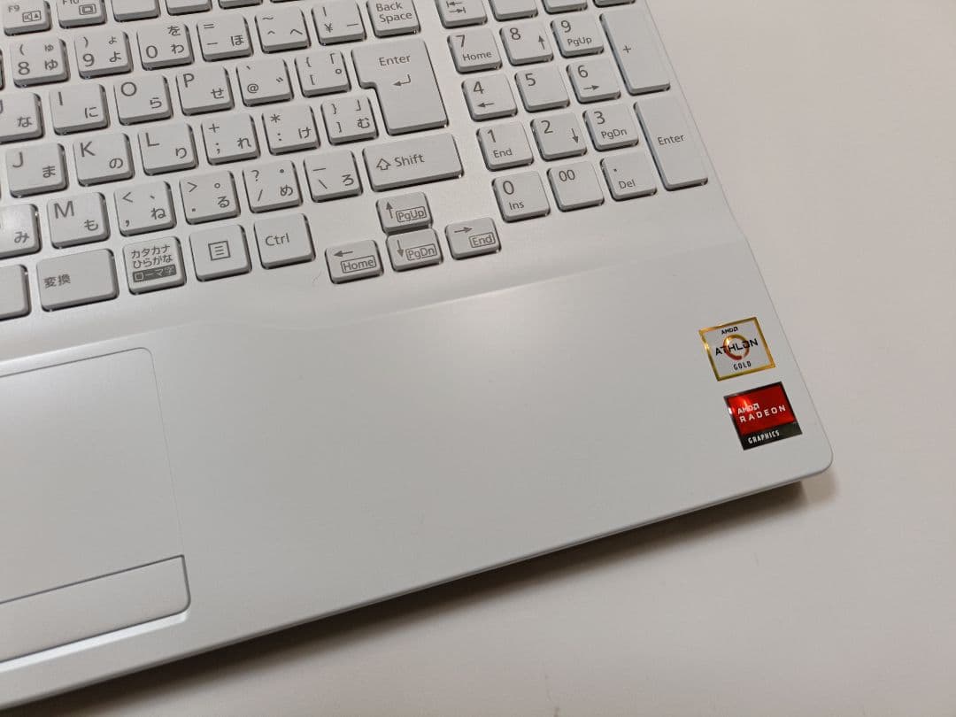 2021年 富士通 Windows11 15.6型 ノートパソコン SSD 40