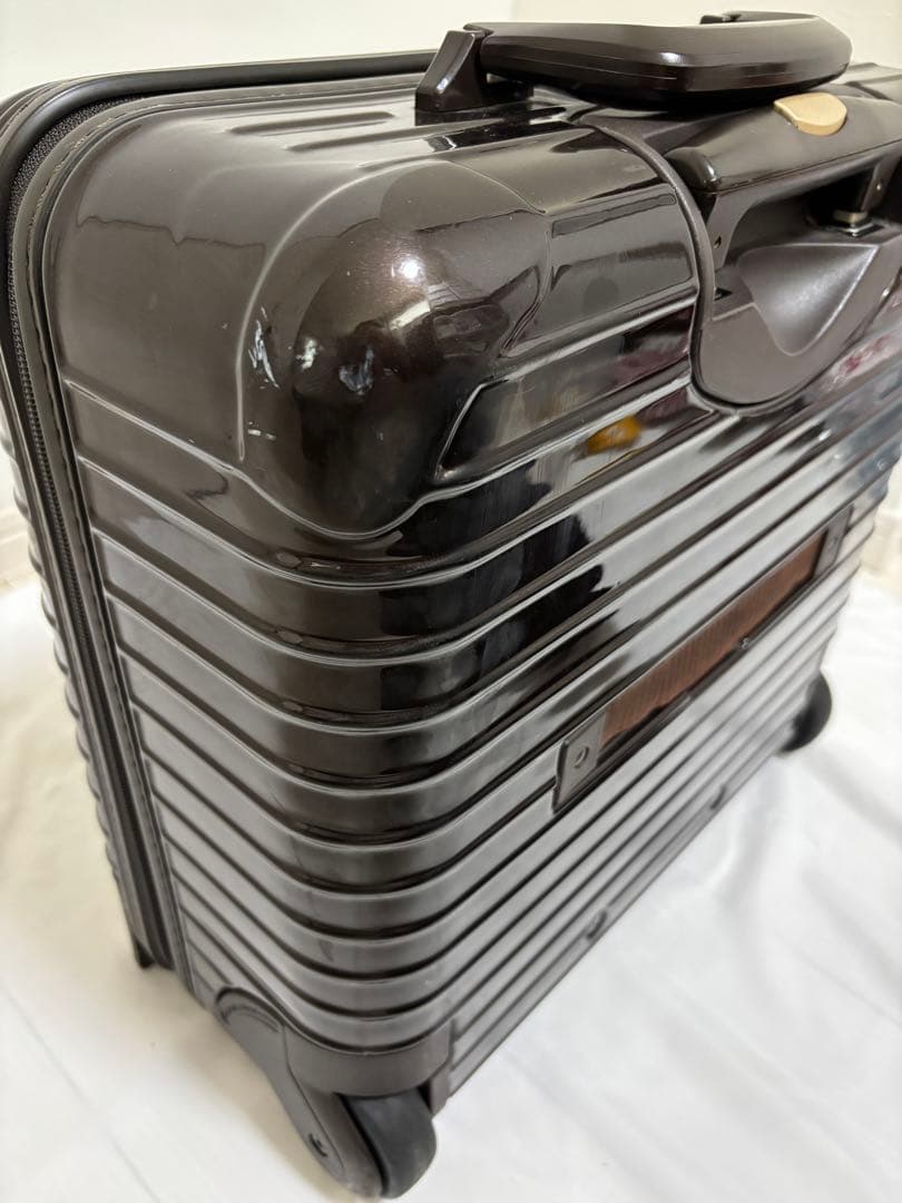 【RIMOWAリモワ】サルサデラックス ビジネストロリー23L機内持ち込み可2輪