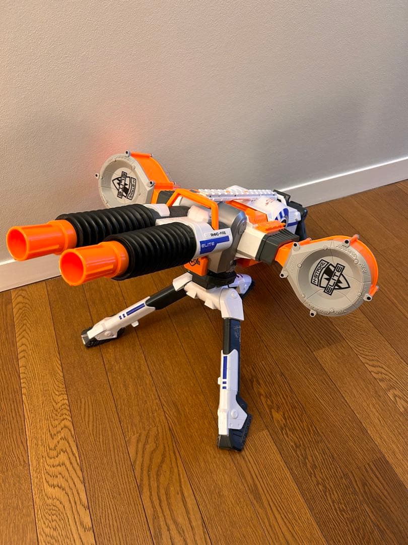 トイガン Nerf elite rhinofire