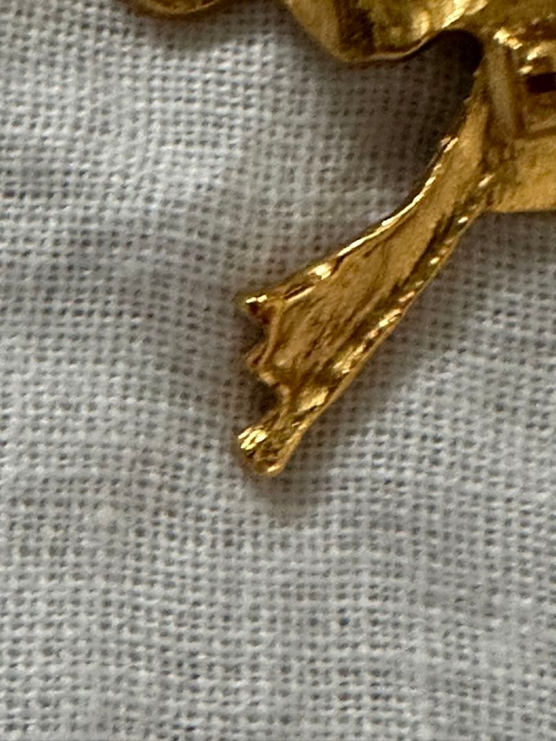 難あり⭐︎クリスチャンラクロワ⭐︎ブローチ