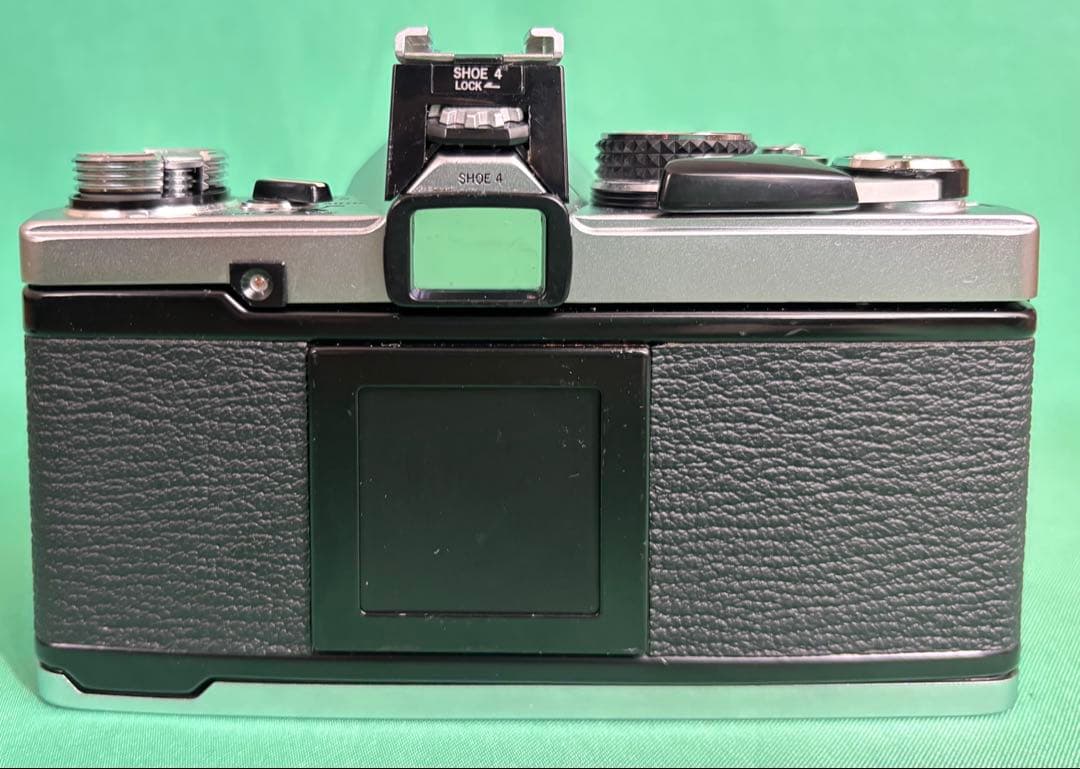 ★ OLYMPUS OM-2N + 標準レンズ 50mm