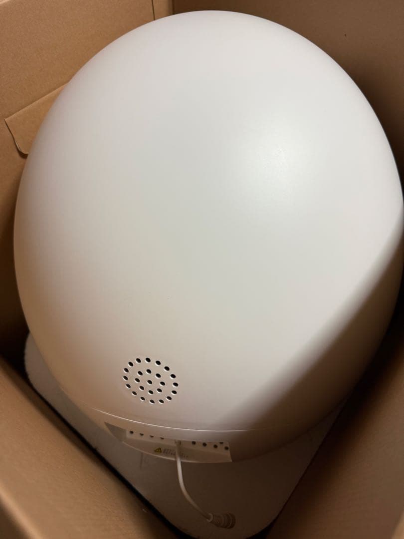 値下げ中！ほぼ新品　petyes 床冷暖房ペットハウス ホワイト　使用1ヶ月