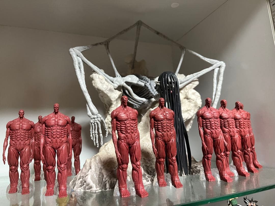 進撃の巨人一番くじ ラストワン 終尾の巨人　超大型巨人　獣の巨人フィギュアセット