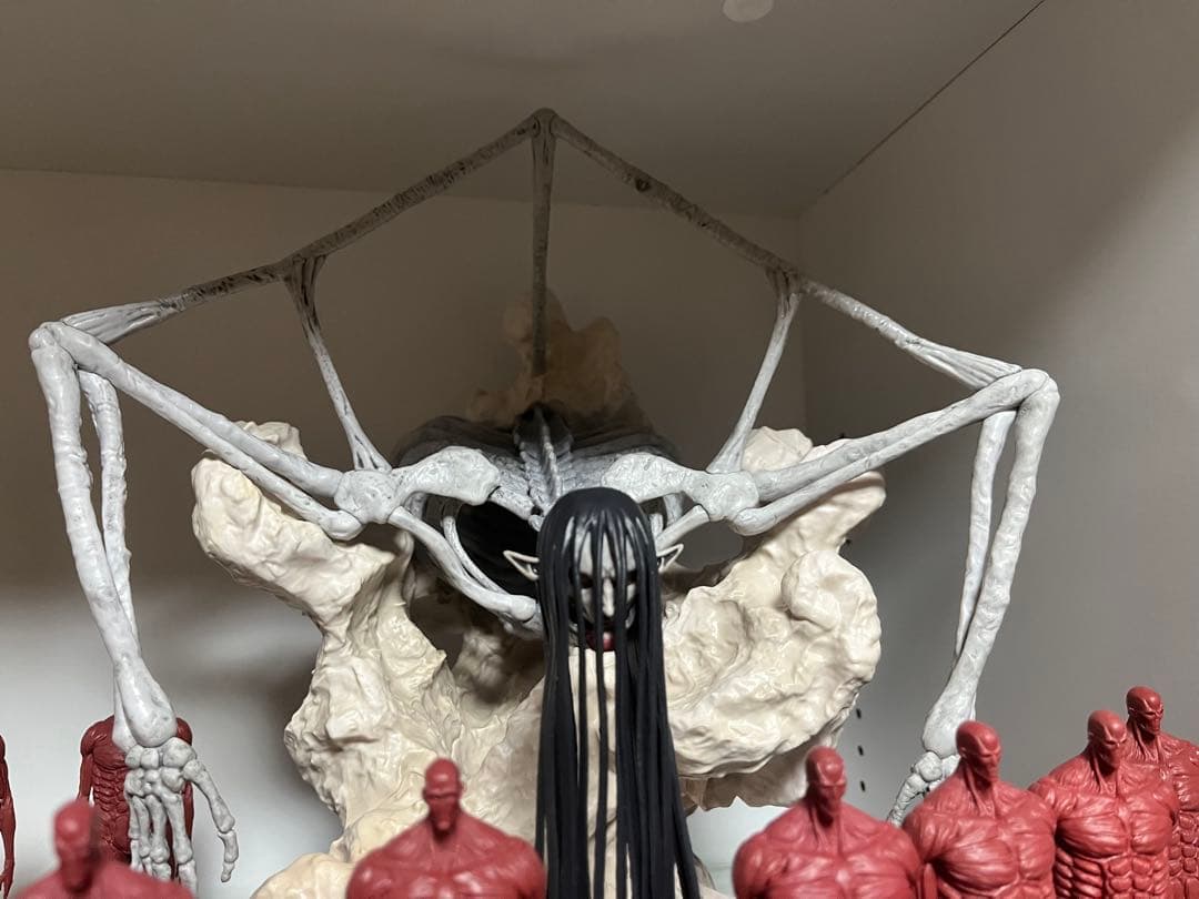 進撃の巨人一番くじ ラストワン 終尾の巨人　超大型巨人　獣の巨人フィギュアセット