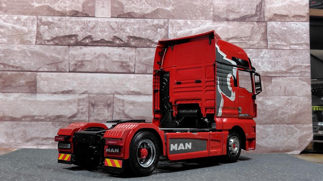 イタレリ MAN TGX トレーラーヘッド 完成品