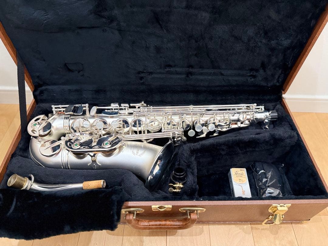 最終値引き！『Chateau』2006年購入品シルバーサテンアルトサックス