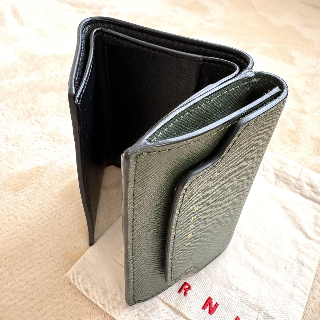 美品✨MARNIマルニ　サファイアーノ三つ折り財布 コンパクトミニ財布