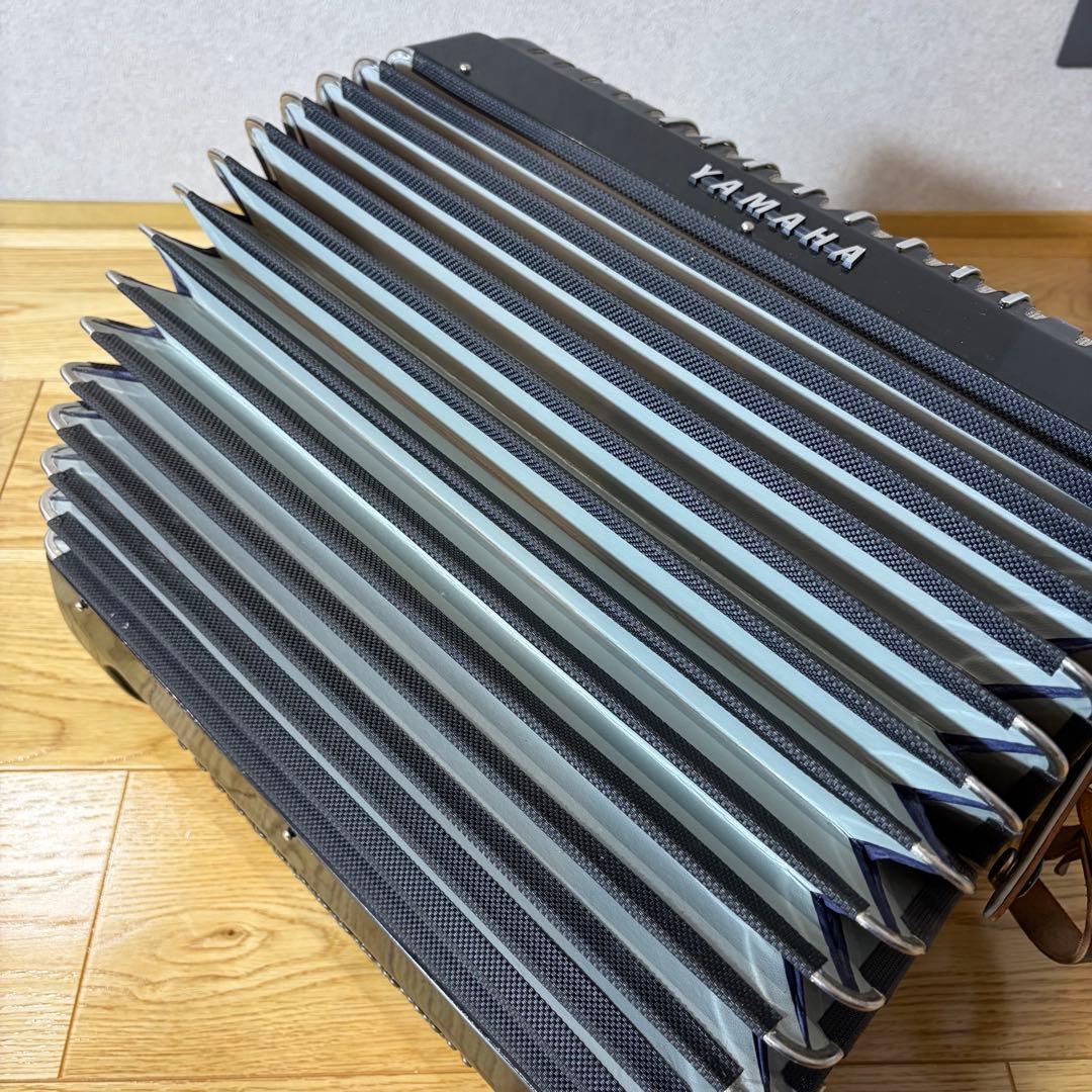 【美品】YAMAHA ヤマハ　アコーディオン　YA-48 廃盤