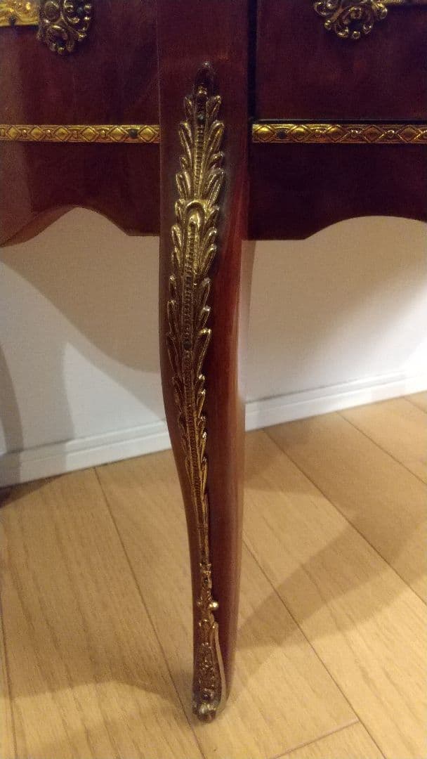 【高級輸入家具①】スペイン製 ガラスキャビネット キュリオケース ショーケース