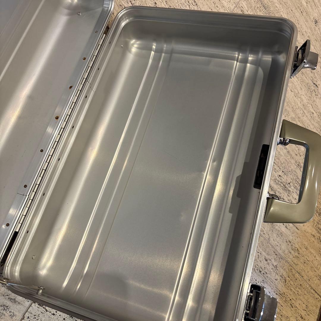 USA ゼロハリバートン　スーツケース　ヴィンテージモデル　カメラケース　レトロ