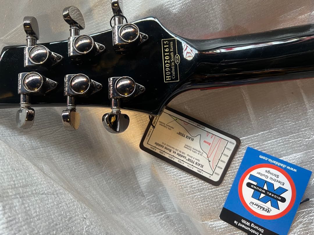 SCHECTER C-1 SHE DEVIL ブラック&レッド