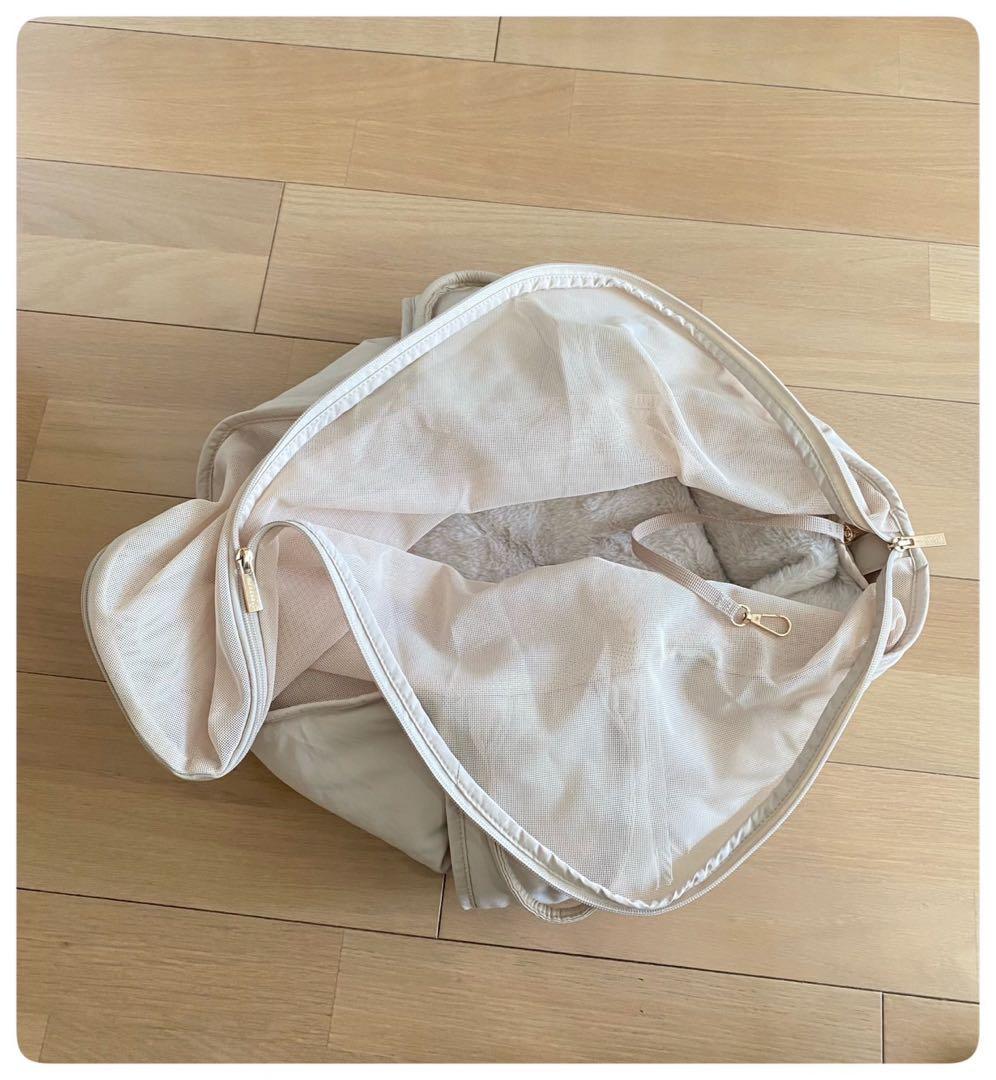 【monchéri】　モンシェリ キャリーバッグ　スリングタイプ　ベージュ