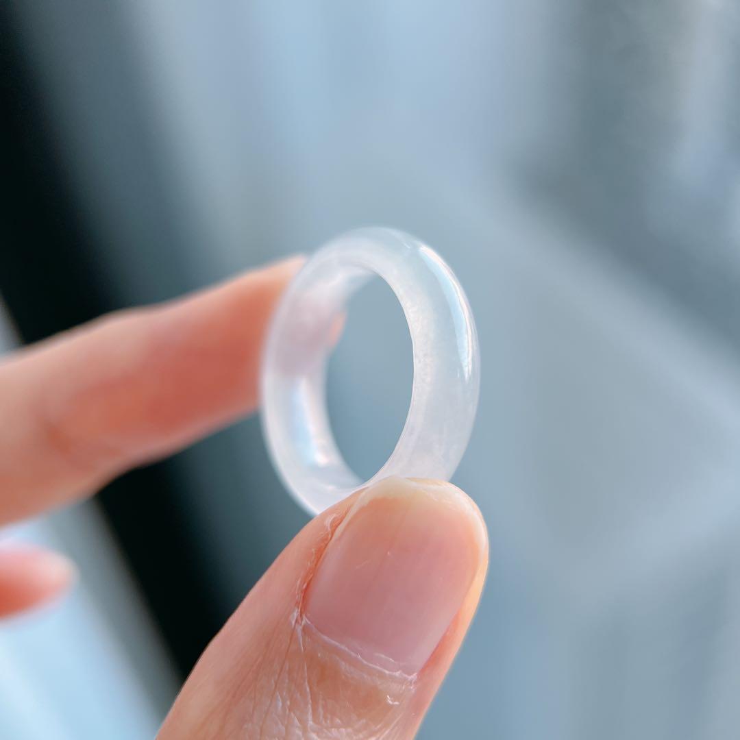 ミャンマー産天然本翡翠 くりぬきリング 10号