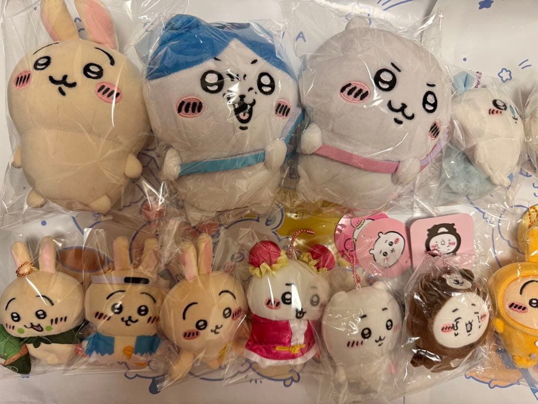 ちいかわ　ぬいぐるみ　マスコット　ハチワレ　モモンガ　うさぎ　37点まとめ売り
