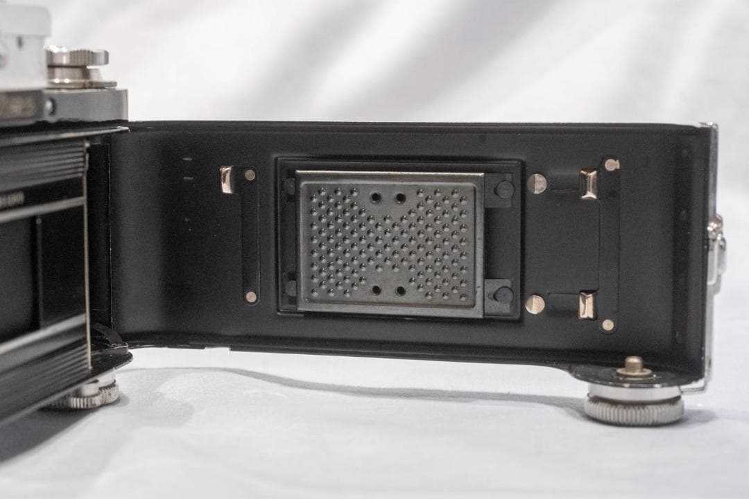 Exakta Varex IIa 打ち出しロゴ　完動品　試写済