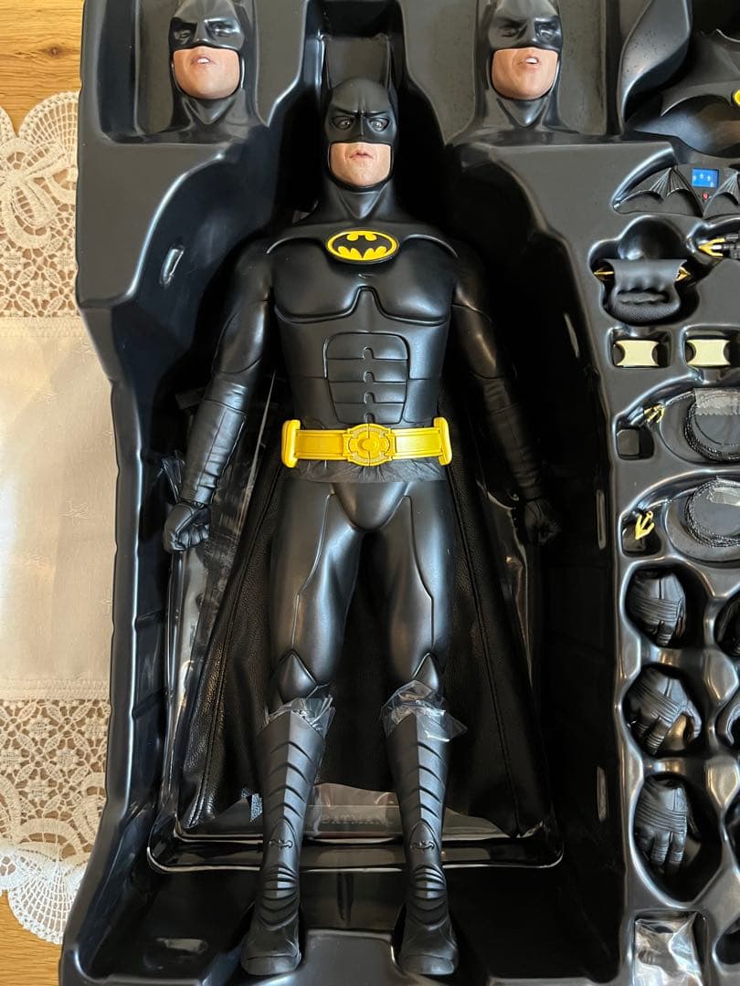 ホットトイズ　mms294 バットマンリターンズ　バットマン&ブルースウェイン