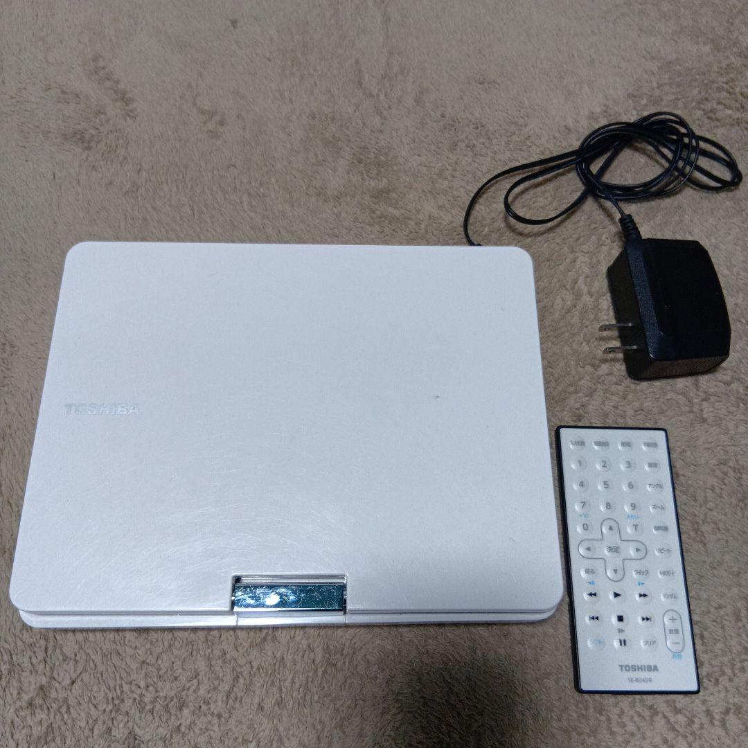 TOSHIBA DVDプレーヤー ホワイト