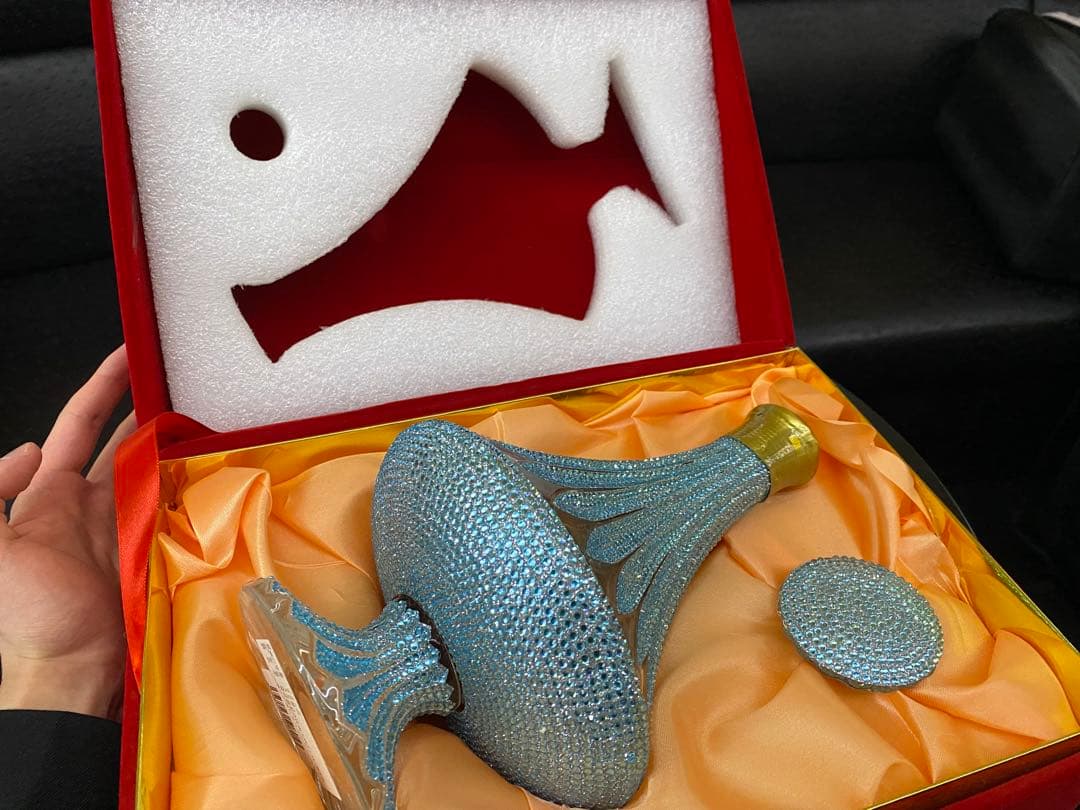 TRADITION STYLE（トラディション　スタイル）青色デキャンタ