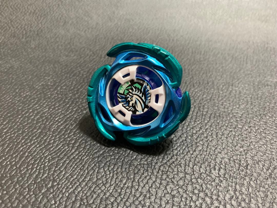 ベイブレードX エアロペガサス 未使用 本体のみ