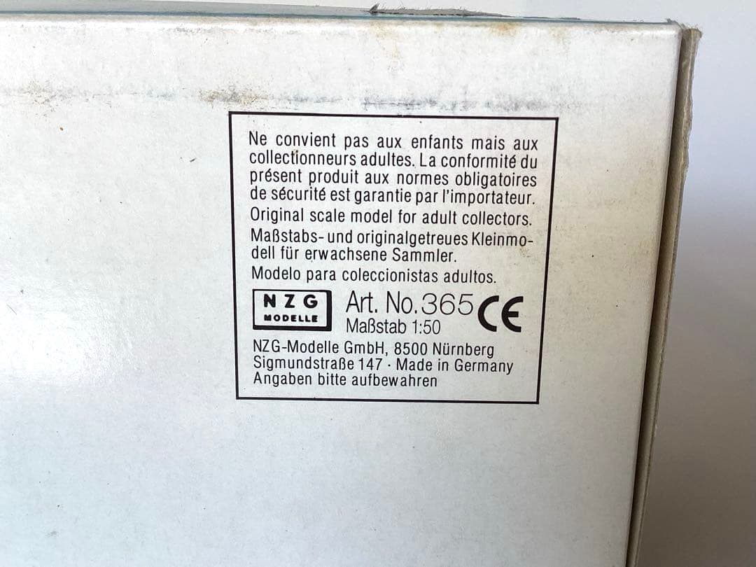 Volvoミニカー　ボルボアーティキュレートダンプ1991年　NZG1:50絶版