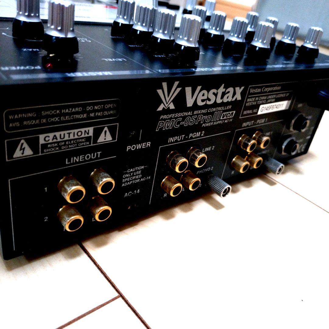 極美品 Vestax PMC-05PRO3 VCA DJミキサー