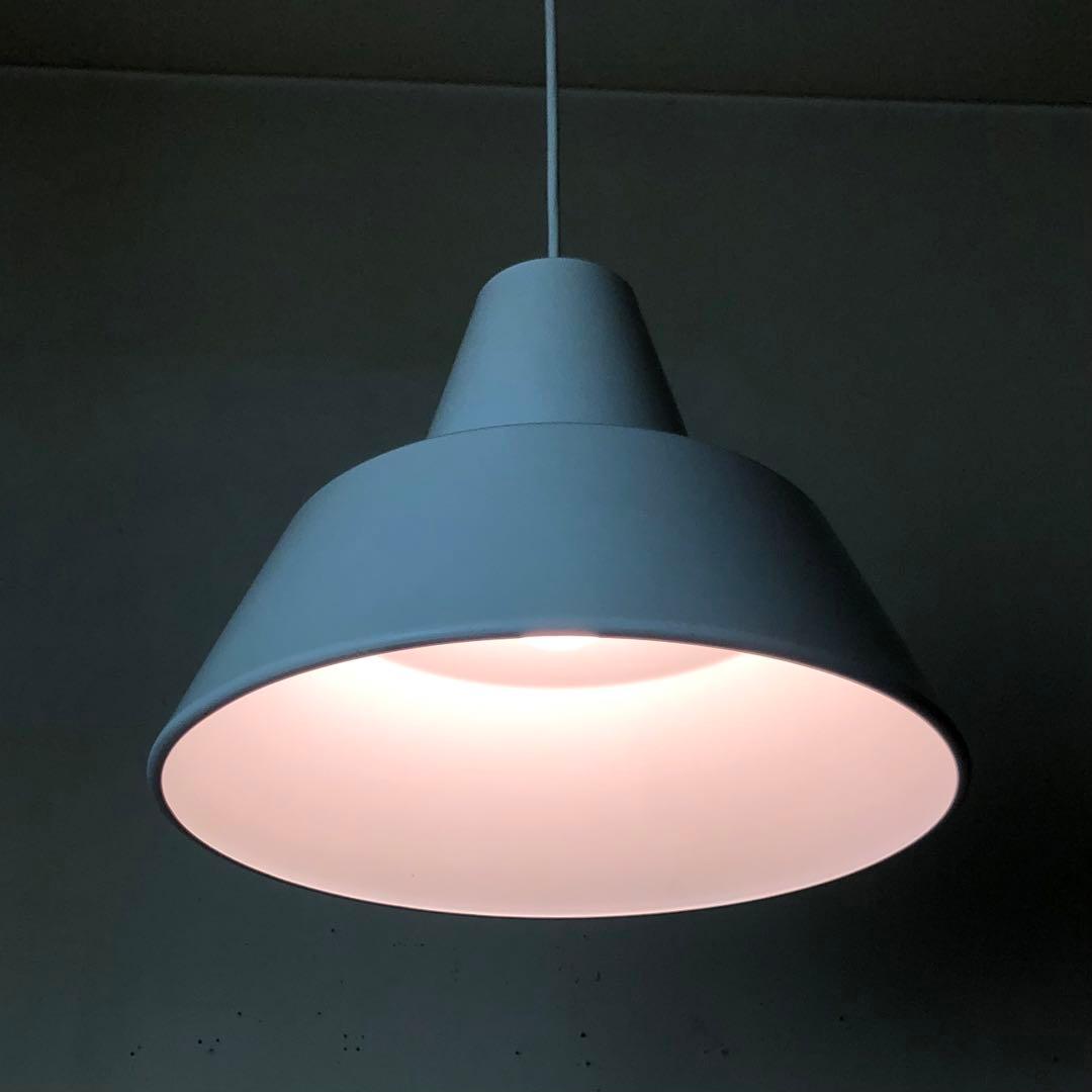 デンマーク　北欧ビンテージ　ミルキーホワイト　ペンダントランプ