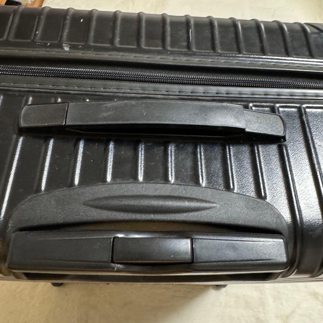 人気RIMOWA SALSA TROLLY 82 ブラック　TASロック2輪