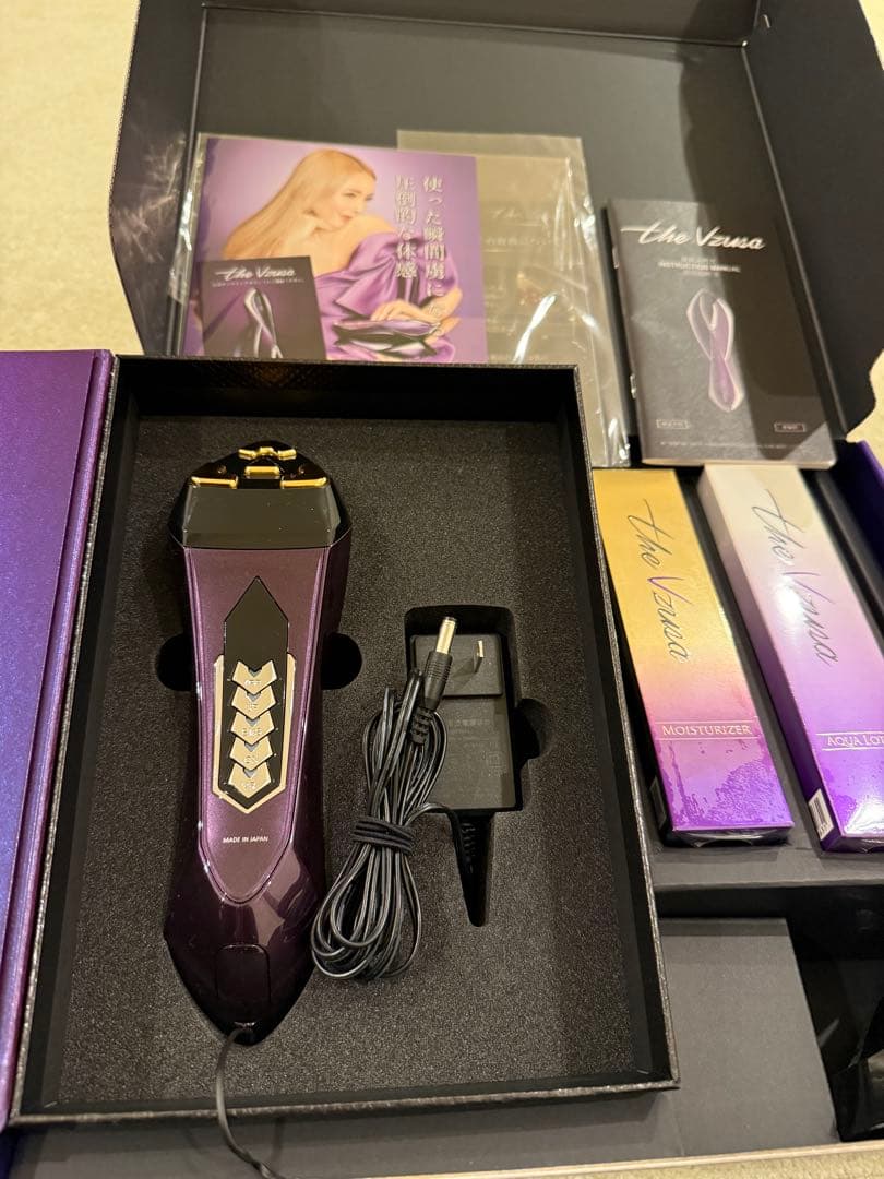 the Vzusa - メデューサ　美顔器