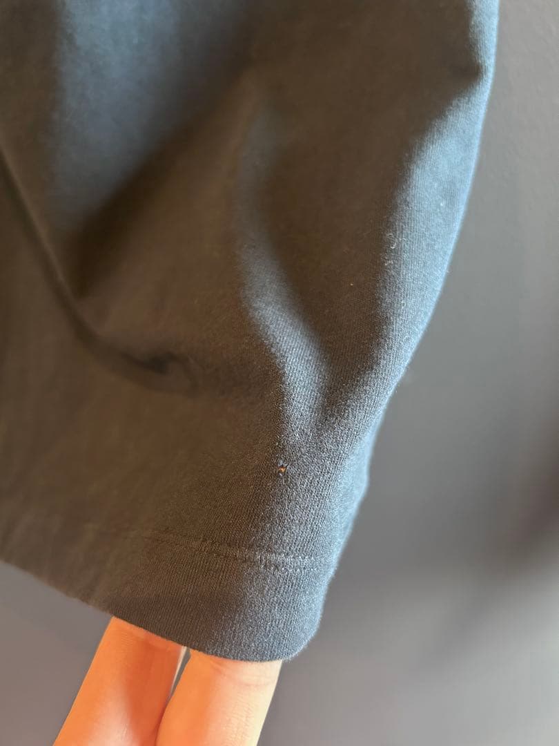 YVES SAINT LAURENT YSL ロゴTシャツ