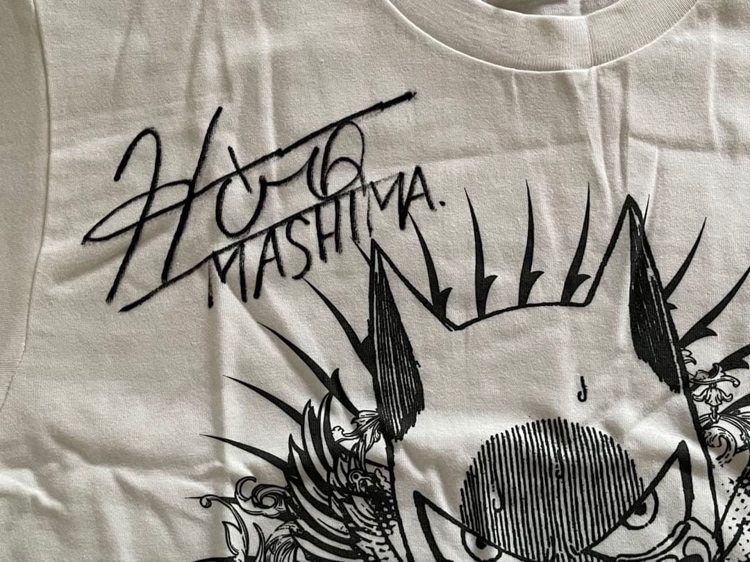 フェアリーテイル　真島ヒロ　直筆サイン入りTシャツ