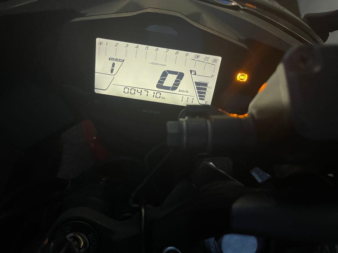 SUZUKI スズキ ジクサーSF(150) ABS 22年式 4710 km!