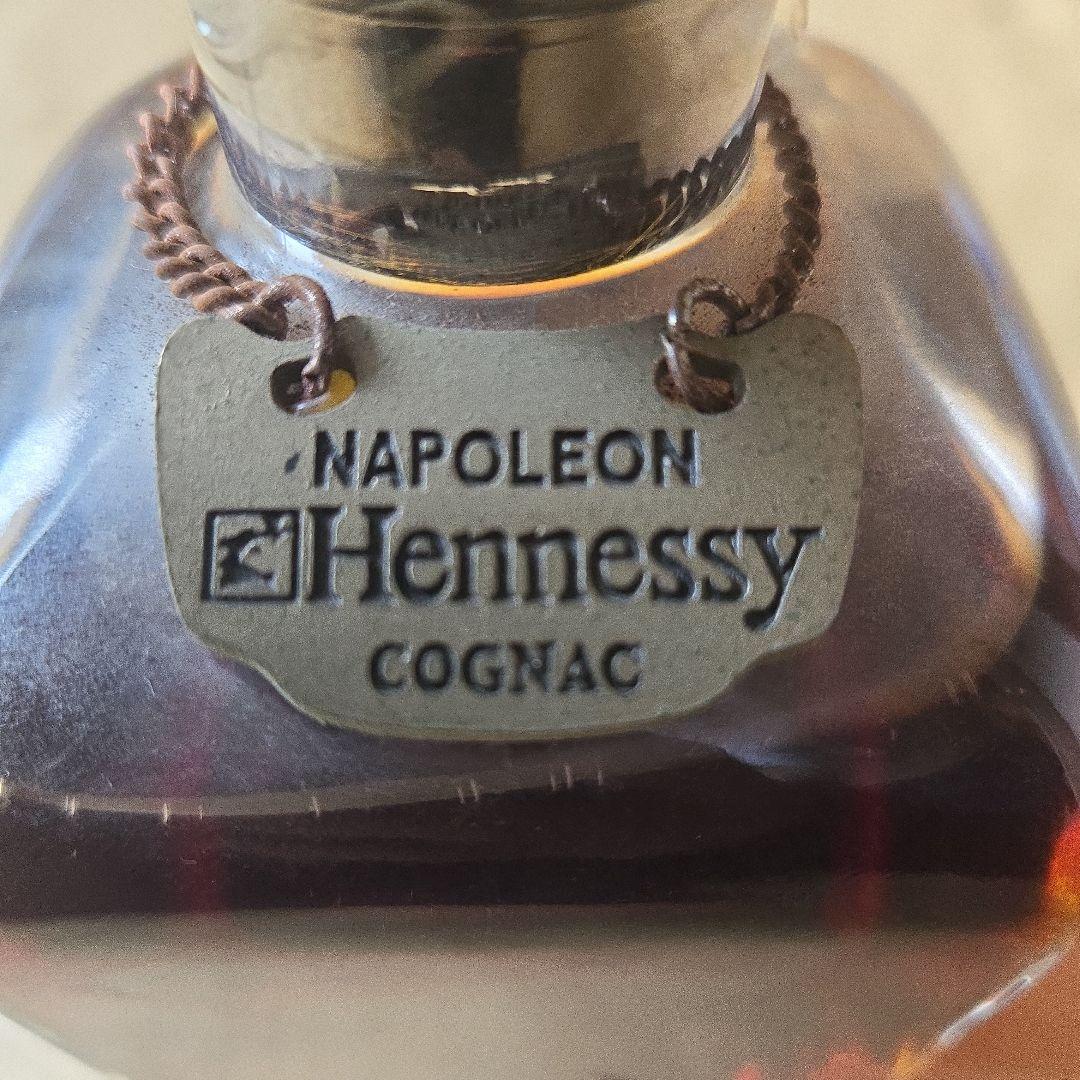p*f様 Hennessy NAPOLEON COGNAC 角瓶