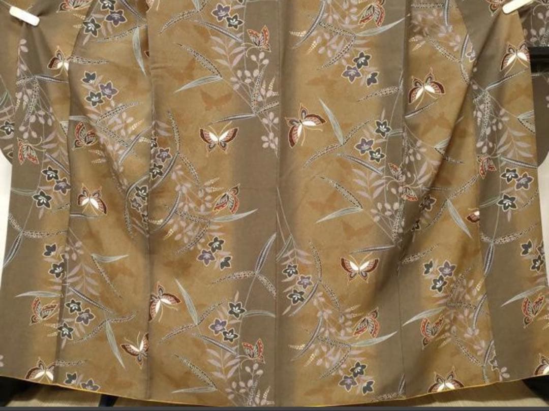 振袖フルセット6点サイズM〜Ｌ正絹　　舞蝶草花文　暈し染め