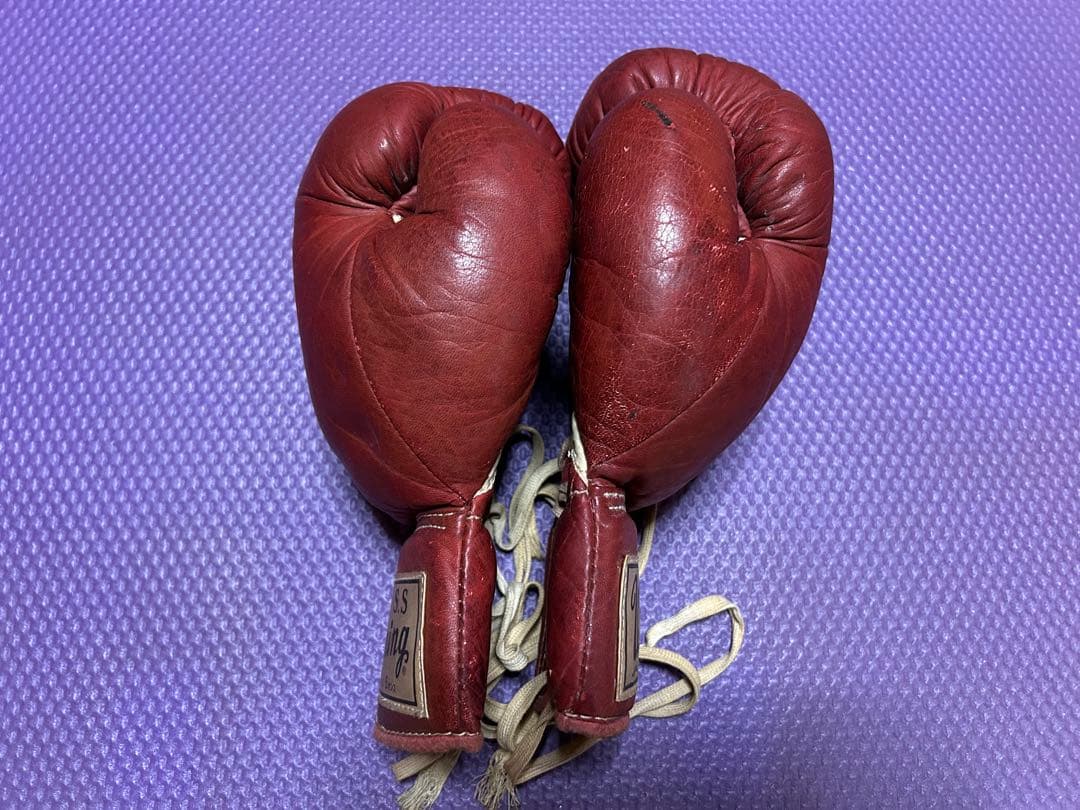Winning ボクシンググローブ 6oz 赤　ウイニング　旧ロゴ