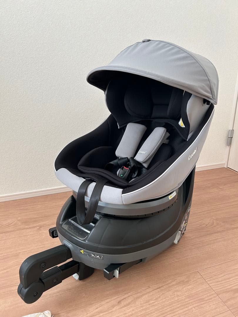 combi クルムーヴスマート ISOFIX