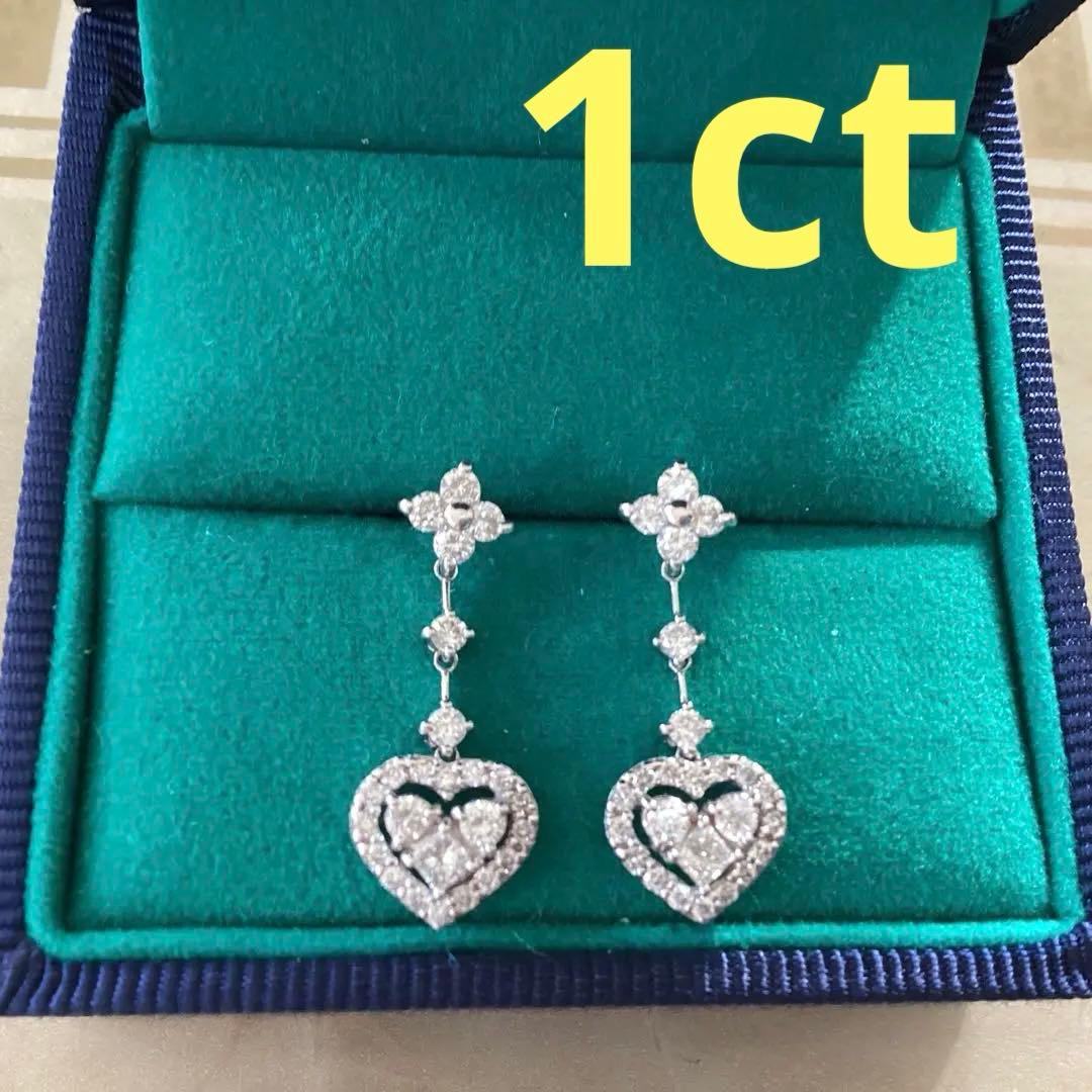 K18WGダイヤモンドピアス　1ct