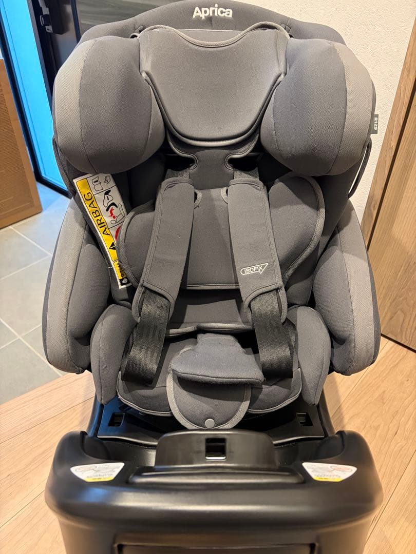 Aprica チャイルドシート フラディアプラスライトベッド型回転式