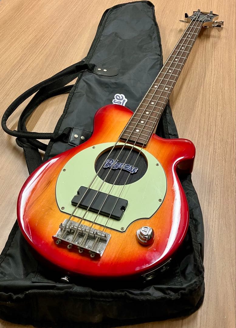 Pignose PGB-200 アンプ内蔵ベース