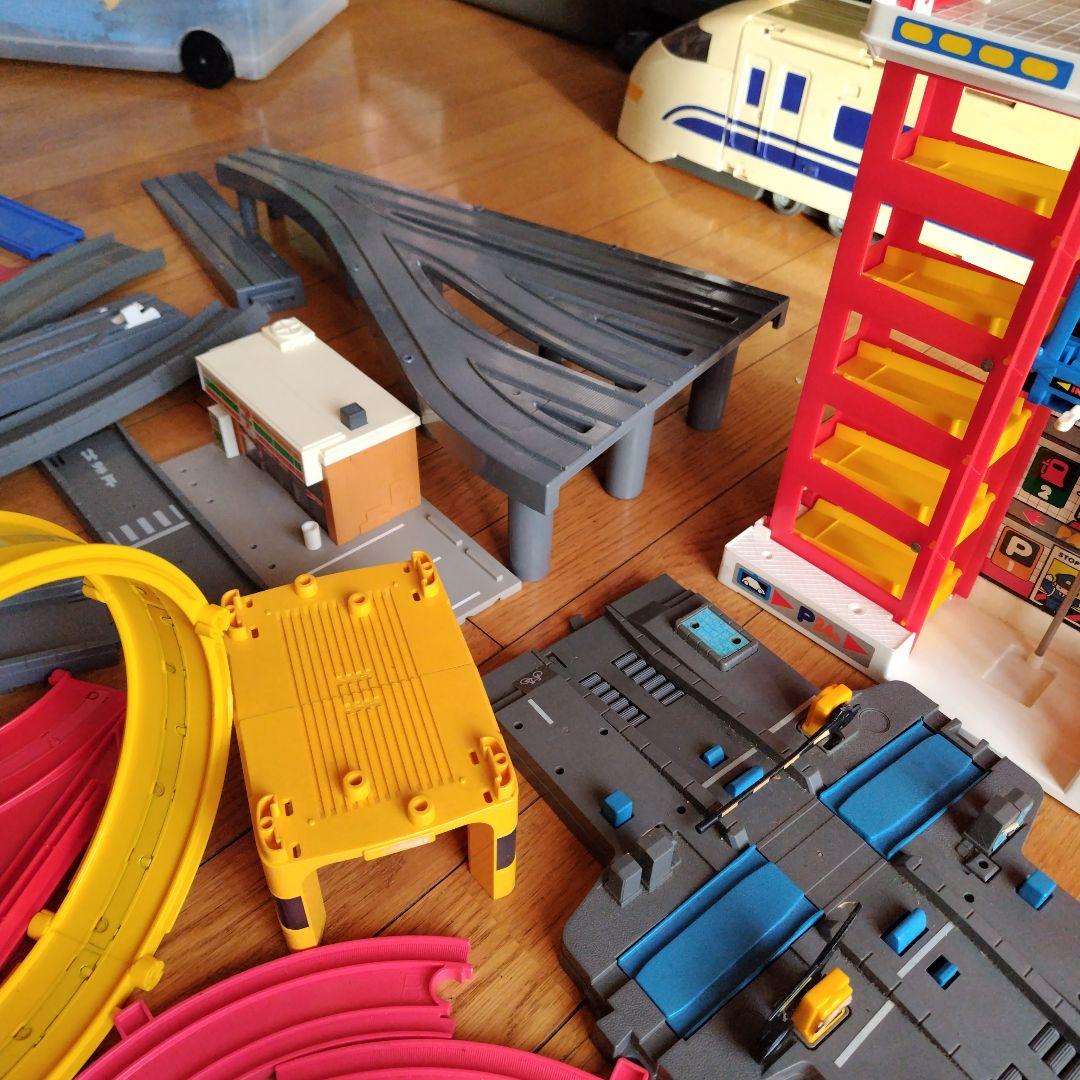 トミカパーキング セブンイレブン付き(絶版・希少)